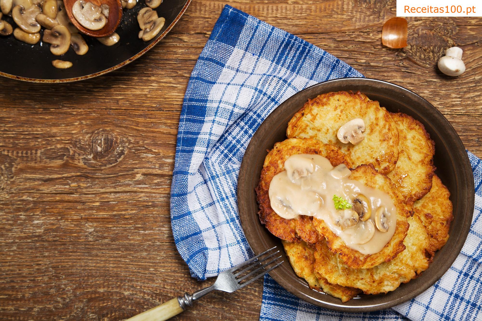 Bolinhos de batata com cogumelos