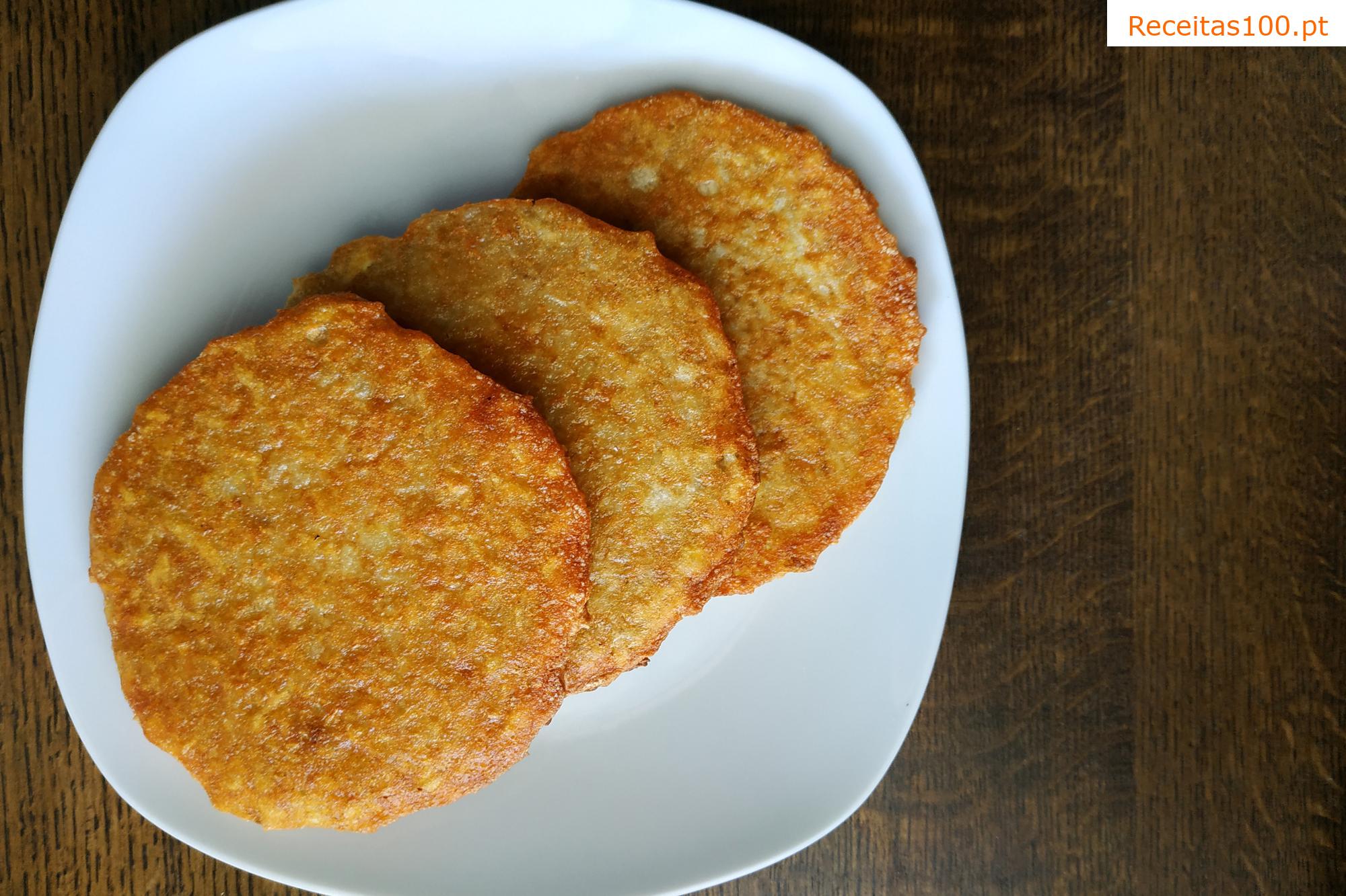 Bolinhos de batata com queijo