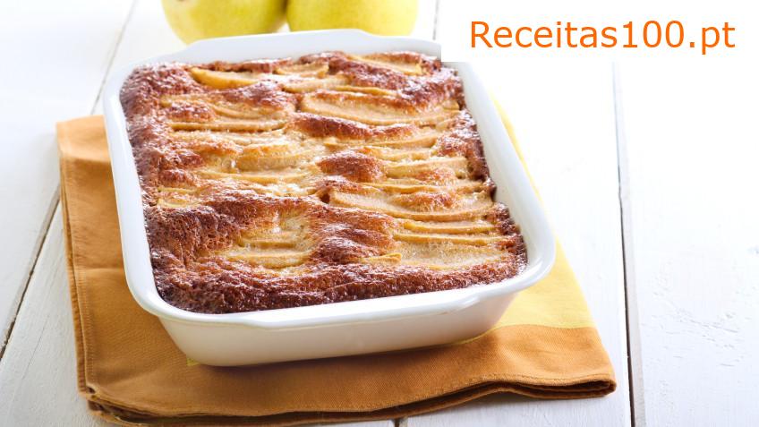 Bolo de furinhos com cobertura e pudim de limão