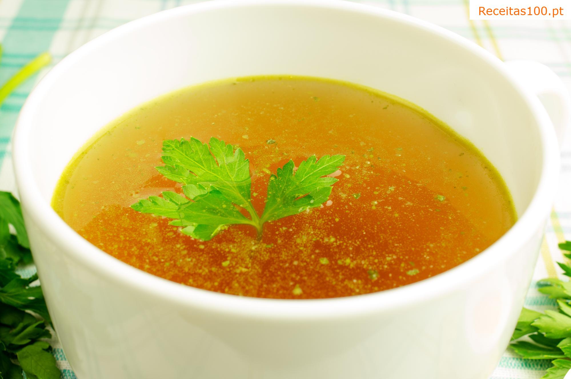 Caldo de rabo de boi