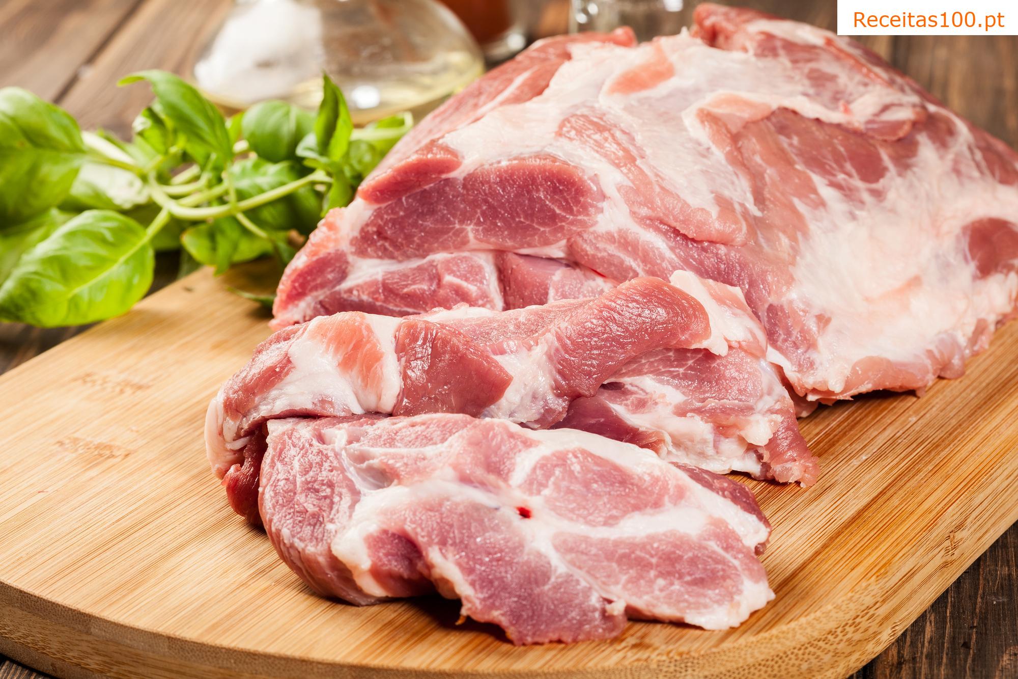 Carne de porco na maionese