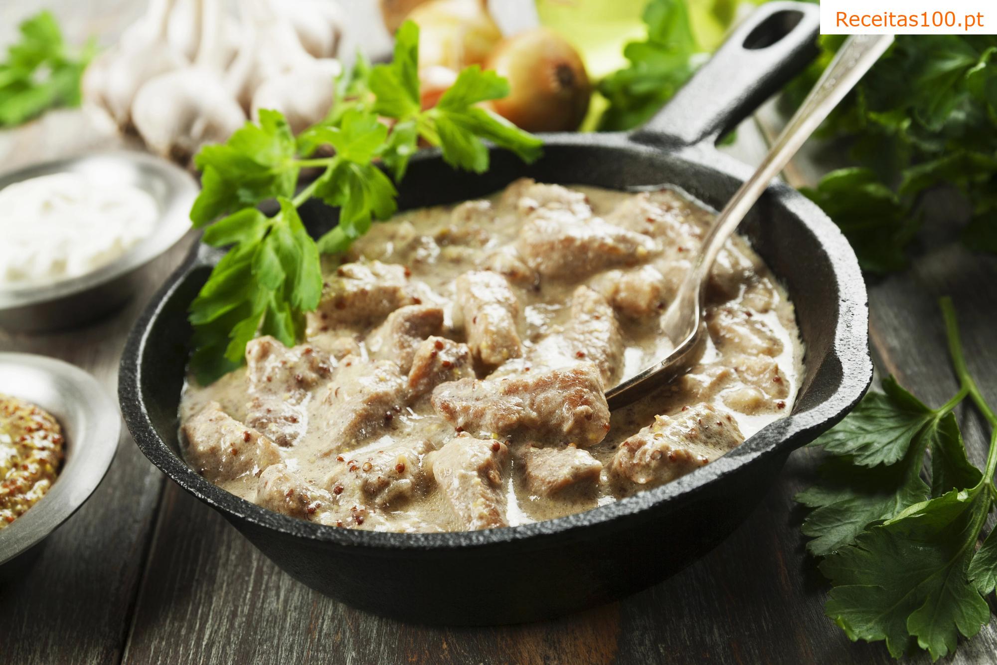 Fígado de boi em sour cream - marinado