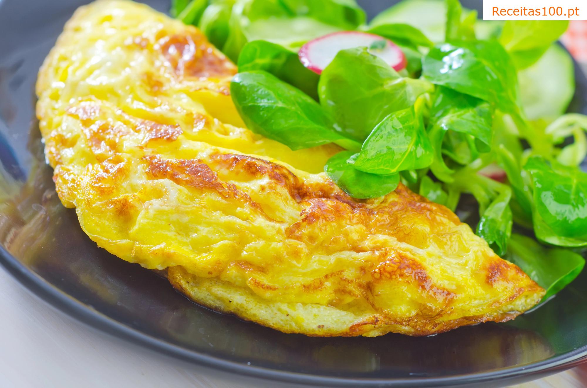 Omelete de queijo com presunto