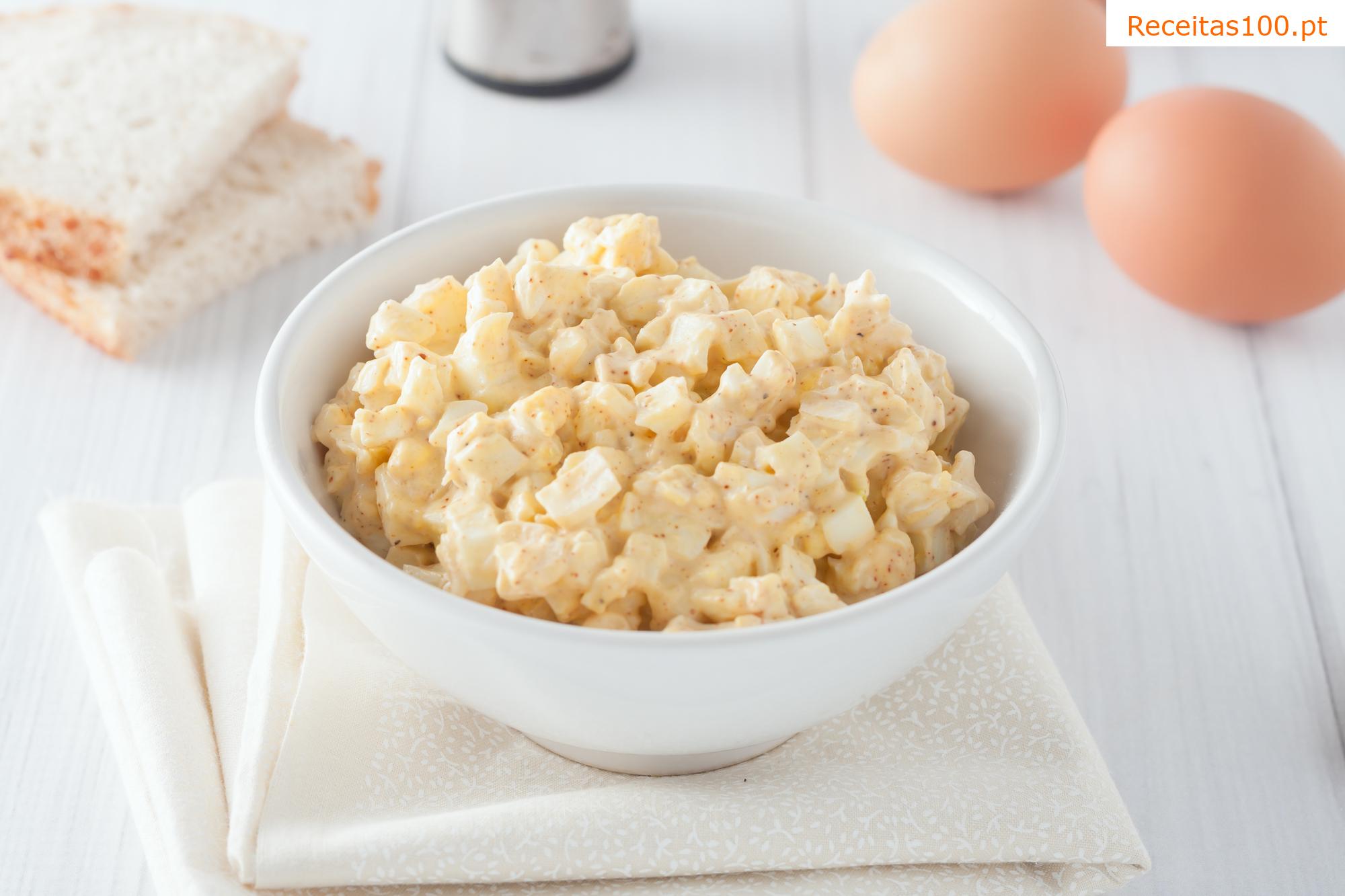 Salada de ovos com maionese caseira