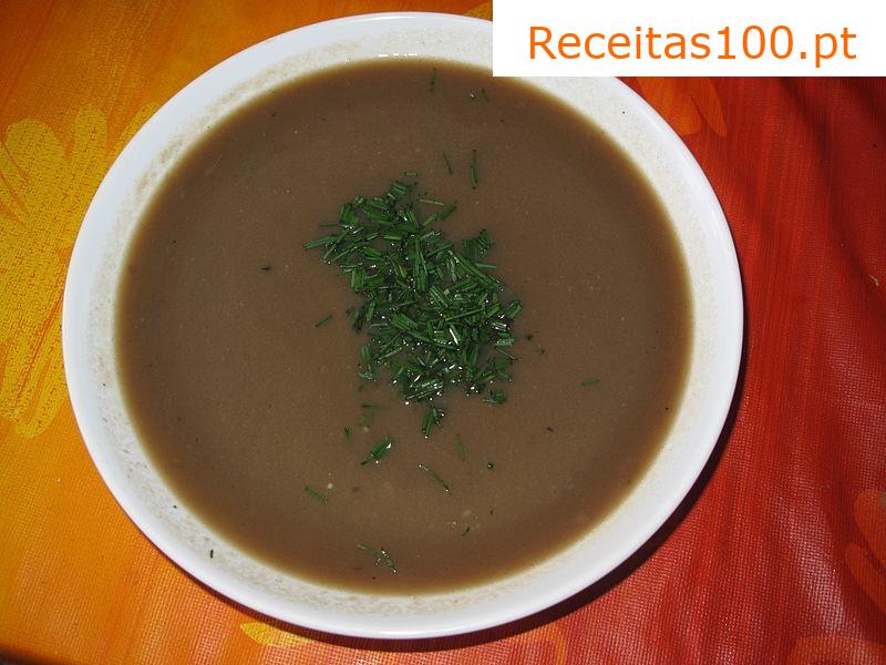 Sopa de cebola francesa