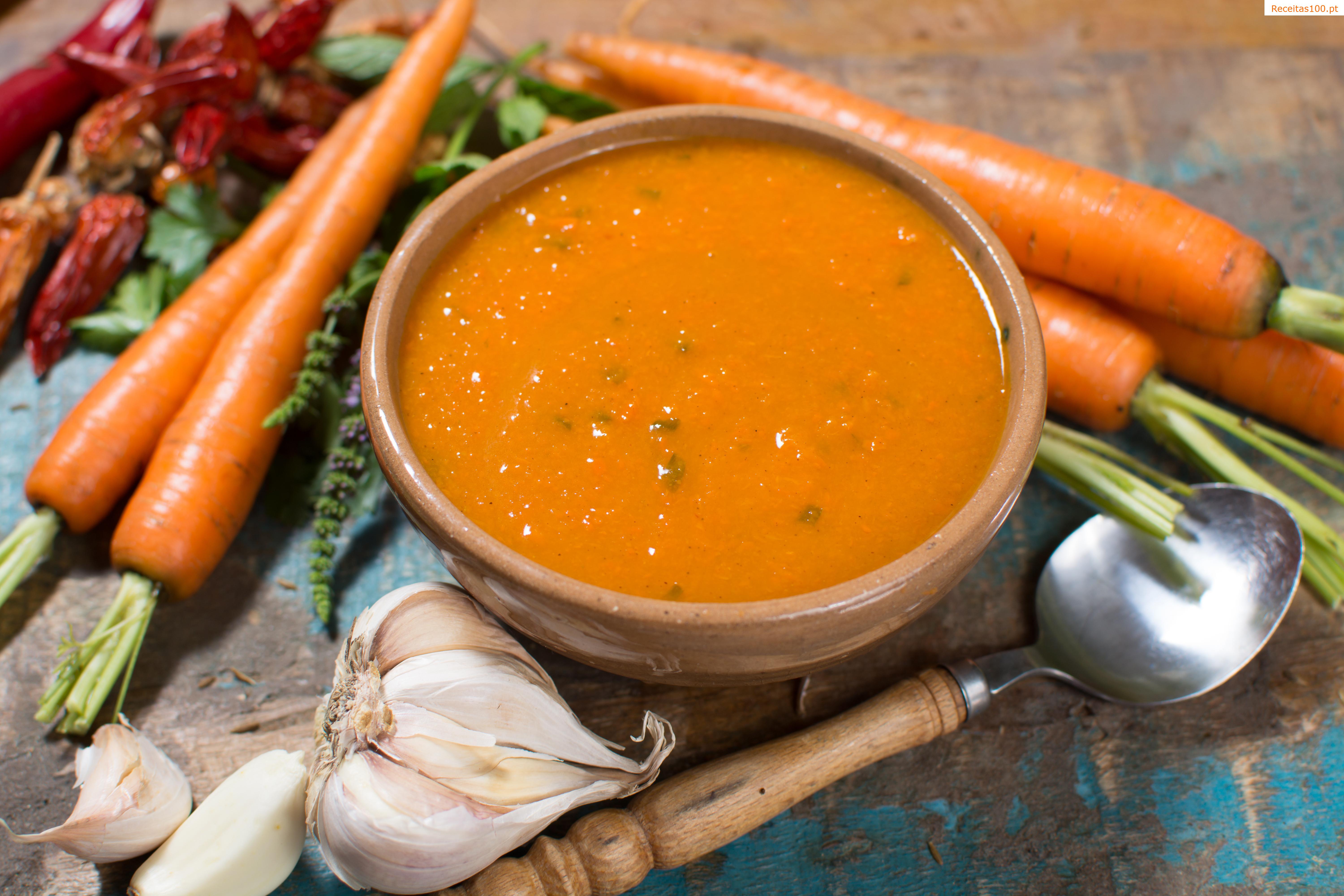 Sopa de cenoura