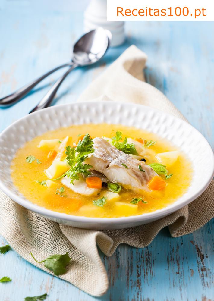Sopa de peixe falsa