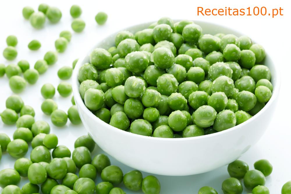 Tofu com cogumelos e ervilhas