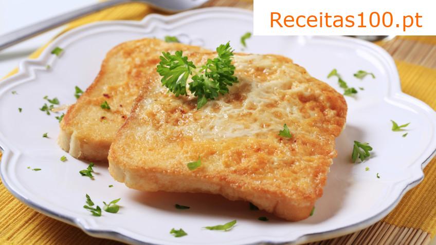 Torrada francesa com presunto e queijo